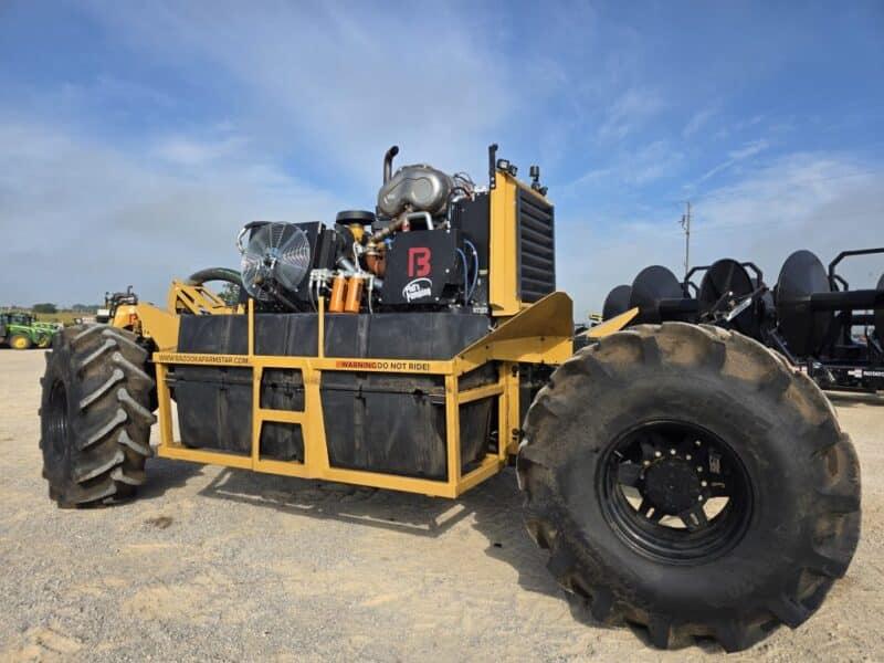 2025 Bazooka FarmStar Wolverine w. 7.1L Cat 300 HP w. 128 Hrs