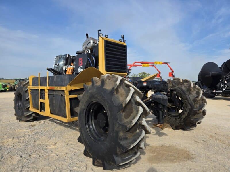 2025 Bazooka FarmStar Wolverine w. 7.1L Cat 300 HP w. 128 Hrs