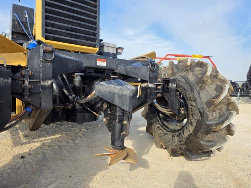 2025 Bazooka FarmStar Wolverine w. 7.1L Cat 300 HP w. 128 Hrs