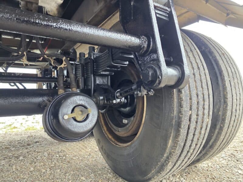 U-4802 1987 STE 7000 Gallon Stainless Steel Semi Tanker