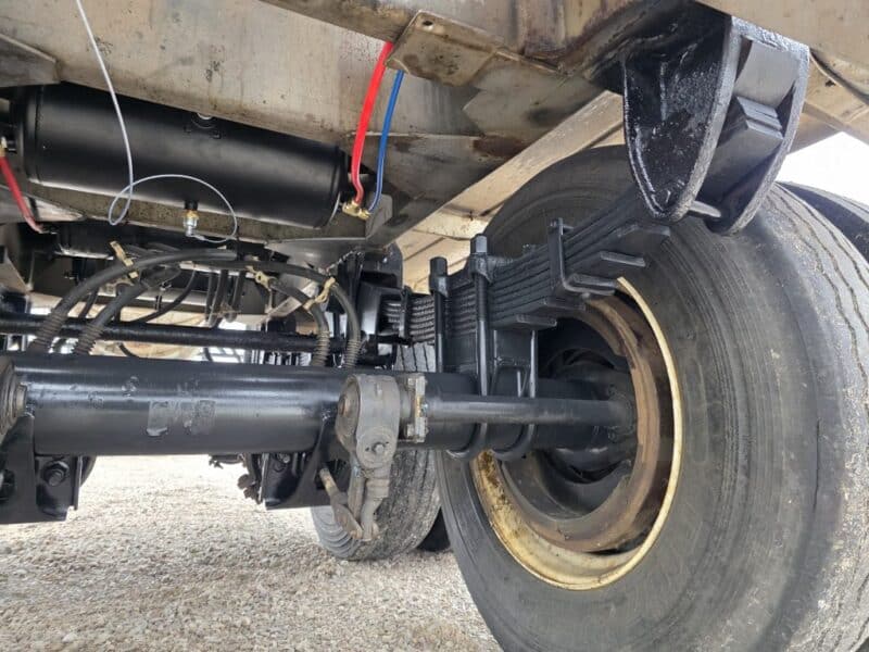 U-4802 1987 STE 7000 Gallon Stainless Steel Semi Tanker