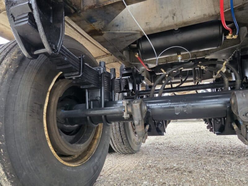 U-4802 1987 STE 7000 Gallon Stainless Steel Semi Tanker