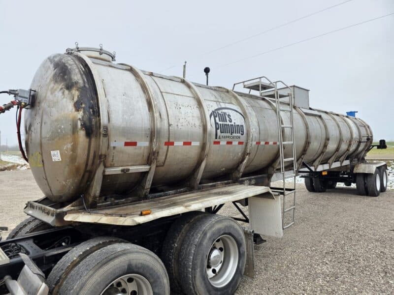 U-4802 1987 STE 7000 Gallon Stainless Steel Semi Tanker