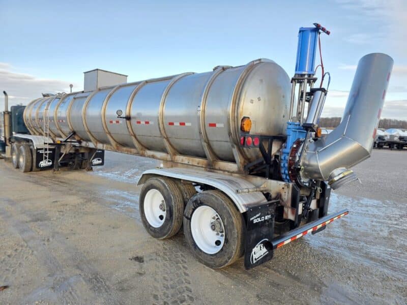 U-4797 1987 Brenner 7000 Gallon Stainless Steel Semi Tanker