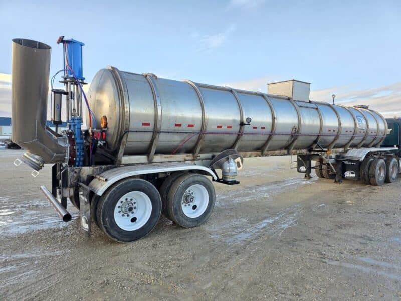 U-4797 1987 Brenner 7000 Gallon Stainless Steel Semi Tanker