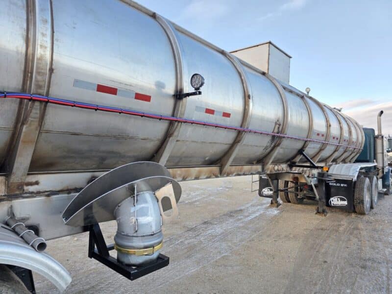 U-4797 1987 Brenner 7000 Gallon Stainless Steel Semi Tanker