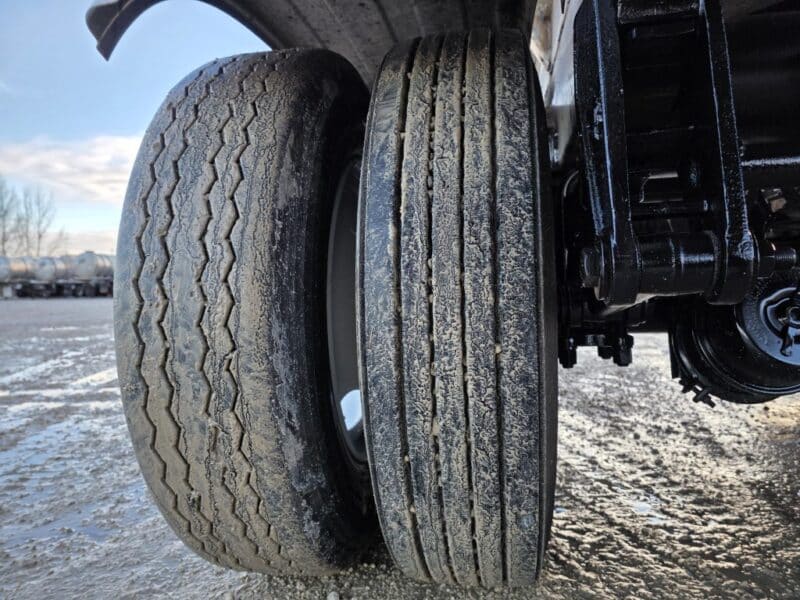 U-4797 1987 Brenner 7000 Gallon Stainless Steel Semi Tanker