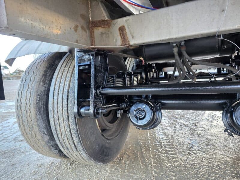 U-4797 1987 Brenner 7000 Gallon Stainless Steel Semi Tanker