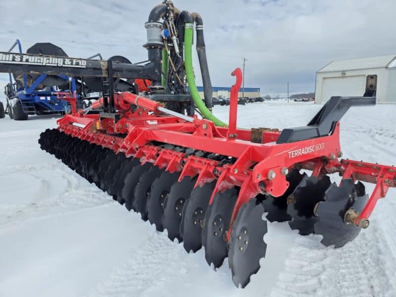 #49 Phil’s Pumping 20′ Pottinger Disc Manure Incorporator w. 6″ Swing pipe