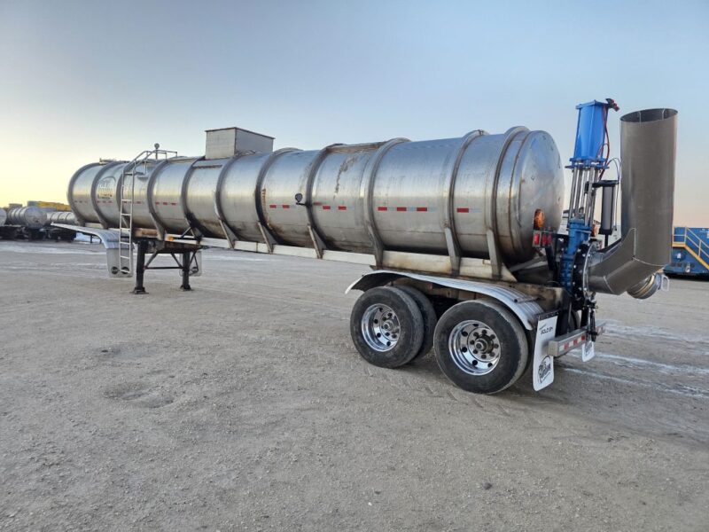 U-4799 1993 Barbel 6700 Gallon Stainless Steel Semi Tanker