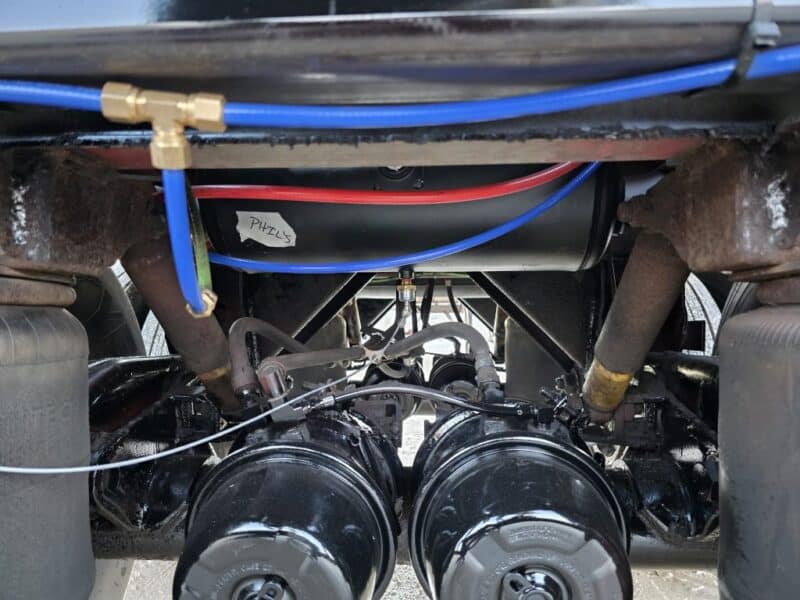 U-4799 1993 Barbel 6700 Gallon Stainless Steel Semi Tanker