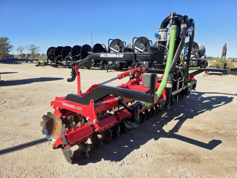 #49 Phil’s Pumping 20′ Pottinger Disc Manure Incorporator w. 6″ Swing pipe