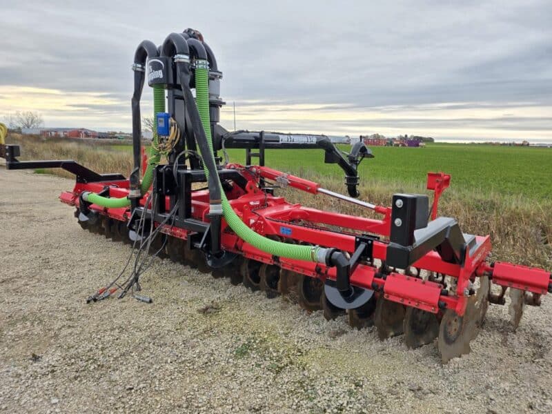 #49 Phil’s Pumping 20′ Pottinger Disc Manure Incorporator w. 6″ Swing pipe