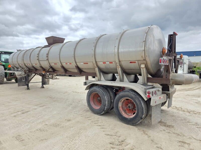 U-4808 1986 Trailmaster 7000 Gallon Stainless Steel Semi Tanker