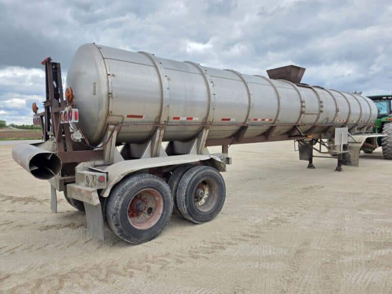 U-4808 1986 Trailmaster 7000 Gallon Stainless Steel Semi Tanker