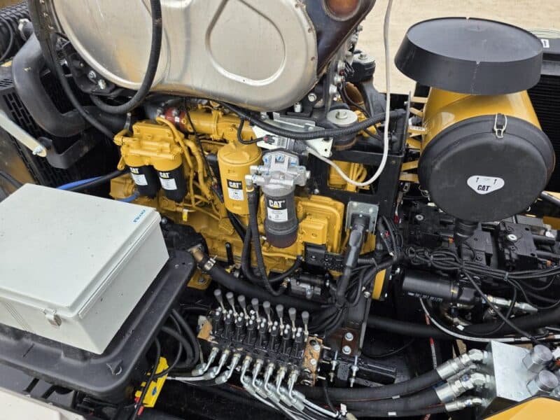 2025 Bazooka FarmStar Wolverine w. 7.1L Cat 300 HP
