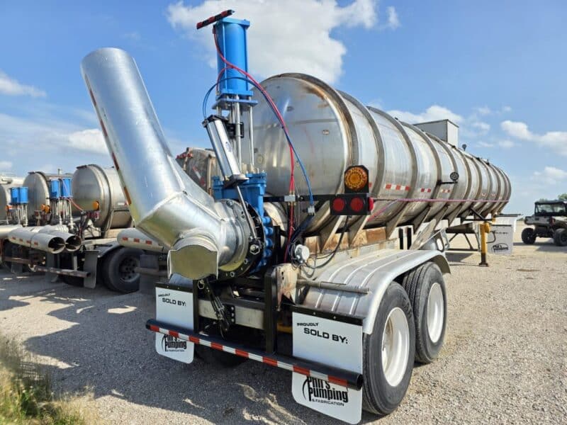 T-148 1987 TSC 7000 Gallon Stainless Steel Semi Tanker
