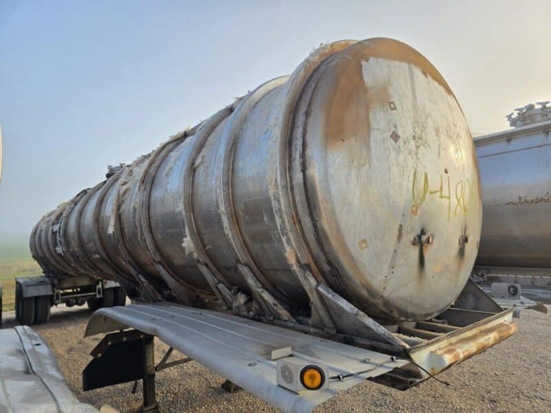 U-4809 1988 Bar-bel 7000 Gallon Stainless Steel Semi Tanker