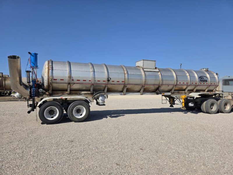 U-4804 1987 Heil 6500 Gallon Stainless Steel Semi Tanker