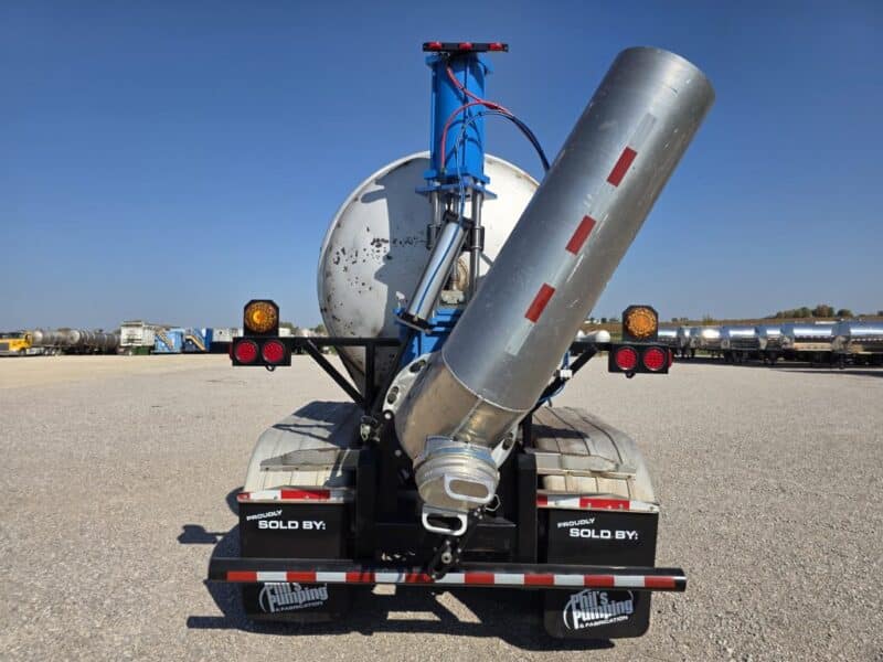 U-4804 1987 Heil 6500 Gallon Stainless Steel Semi Tanker