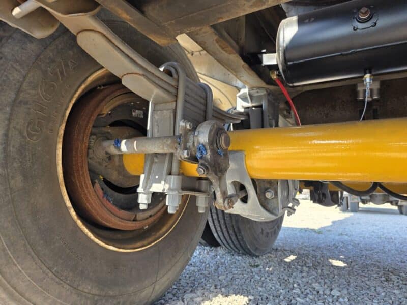 U-4804 1987 Heil 6500 Gallon Stainless Steel Semi Tanker