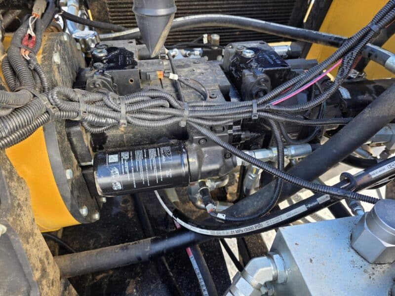 2025 Bazooka FarmStar Wolverine w. 7.1L Cat 300 HP w. 390 Hrs