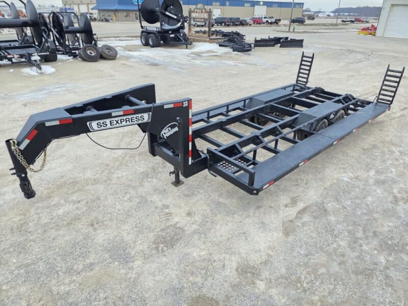 SS EXPRESS Gooseneck Manure Boat Trailer For Wolverine and Crawler Agitation Boats