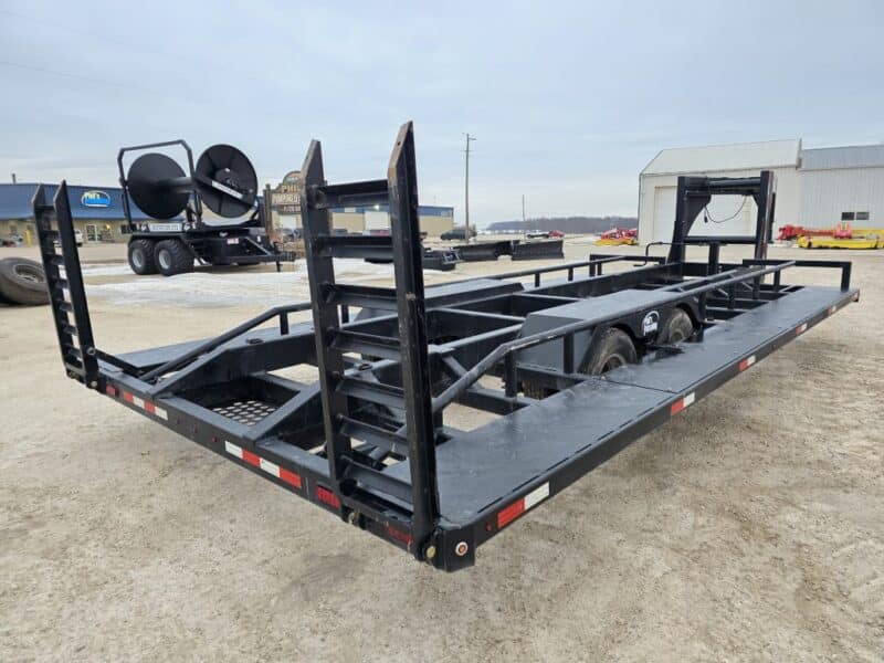 SS EXPRESS Gooseneck Manure Boat Trailer For Wolverine and Crawler Agitation Boats