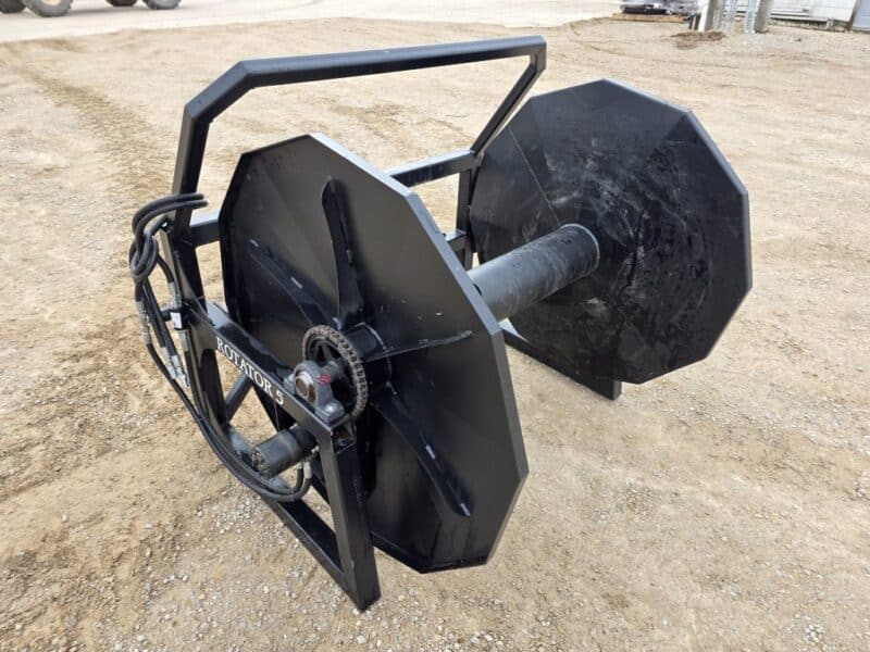 Phil’s Mini 3pt Rotator 5 Hose Reel Holds 1000′ of 6″