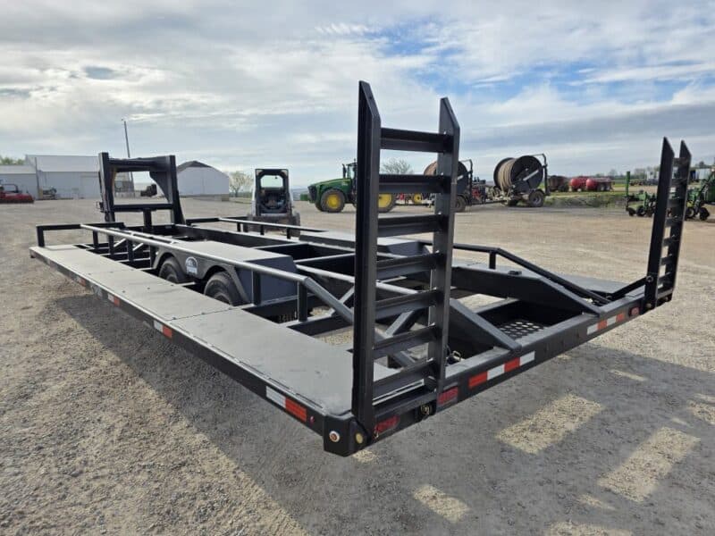 SS EXPRESS Gooseneck Manure Boat Trailer For Wolverine and Crawler Agitation Boats