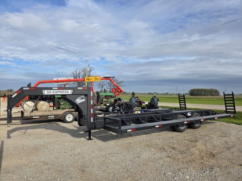 SS EXPRESS Gooseneck Manure Boat Trailer For Wolverine and Crawler Agitation Boats
