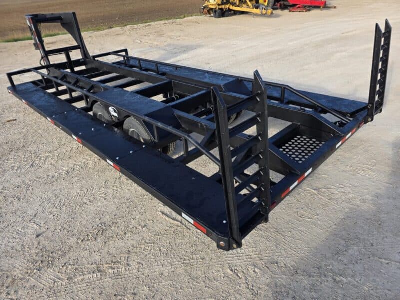 SS EXPRESS Gooseneck Manure Boat Trailer For Wolverine and Crawler Agitation Boats