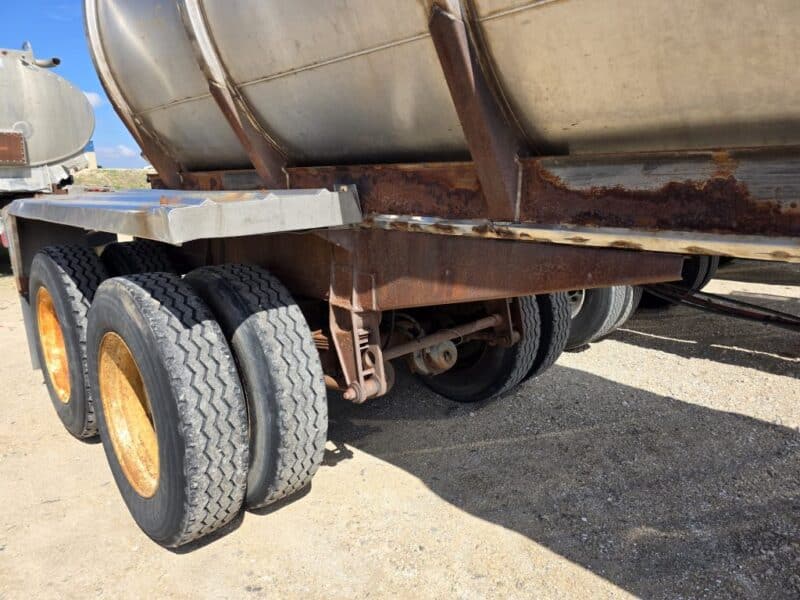 T-36 1981 Brenner 6700 Gallon Stainless Steel Semi Tanker