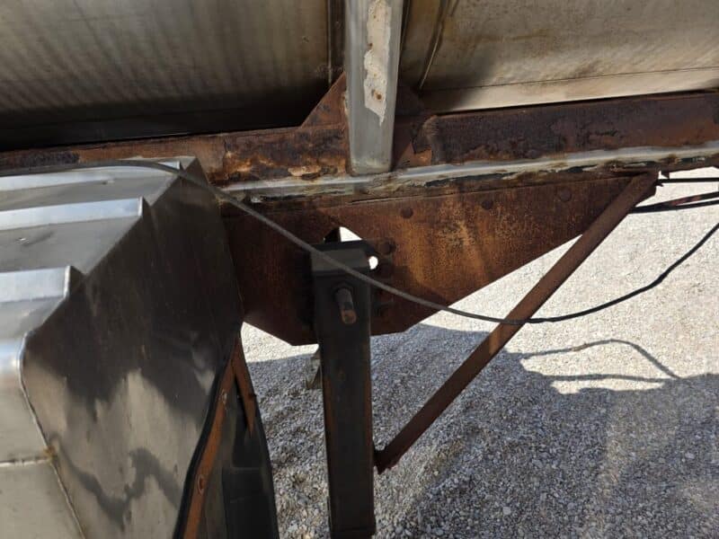 T-36 1981 Brenner 6700 Gallon Stainless Steel Semi Tanker