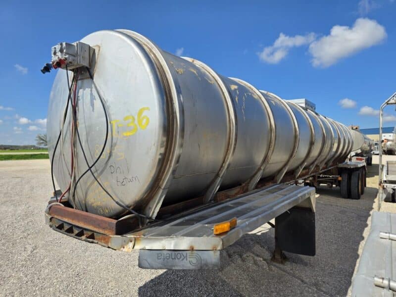 T-36 1981 Brenner 6700 Gallon Stainless Steel Semi Tanker