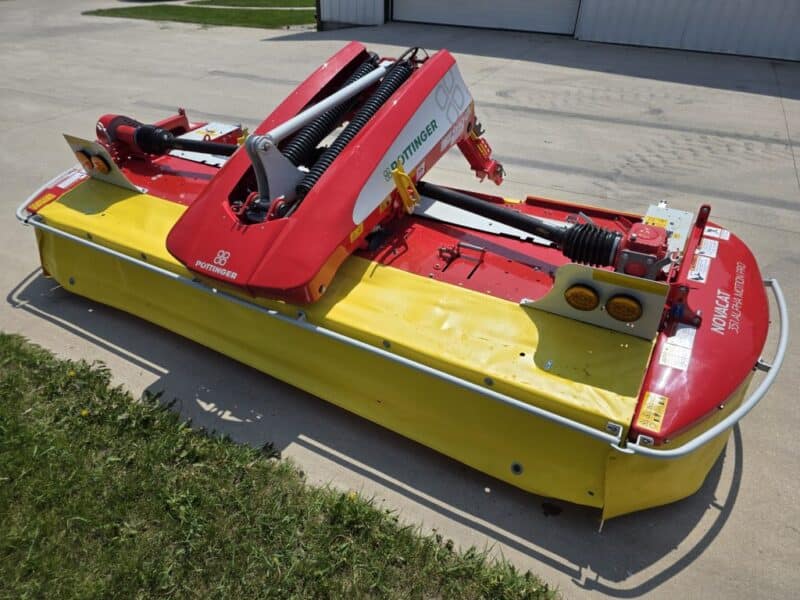 Pottinger Front Mower Novacat 351 Alpha Motion w. Rubber Roller Conditioners