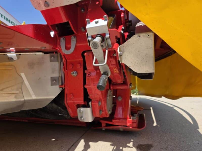 Pottinger Front Mower Novacat 351 Alpha Motion w. Rubber Roller Conditioners