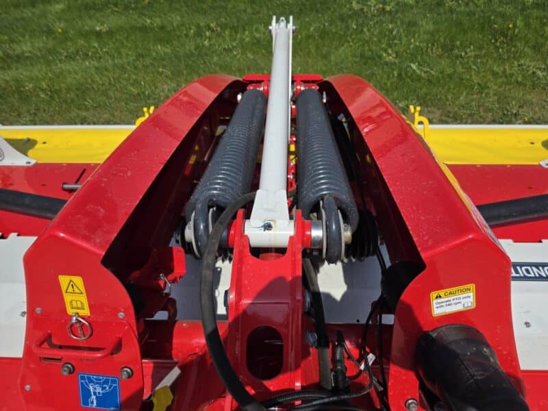 Pottinger Front Mower Novacat 351 Alpha Motion w. Rubber Roller Conditioners