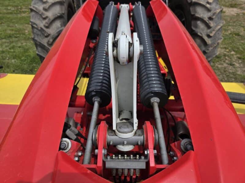 Case 7150 with Front 3 PT and PTO w. Triple Mower