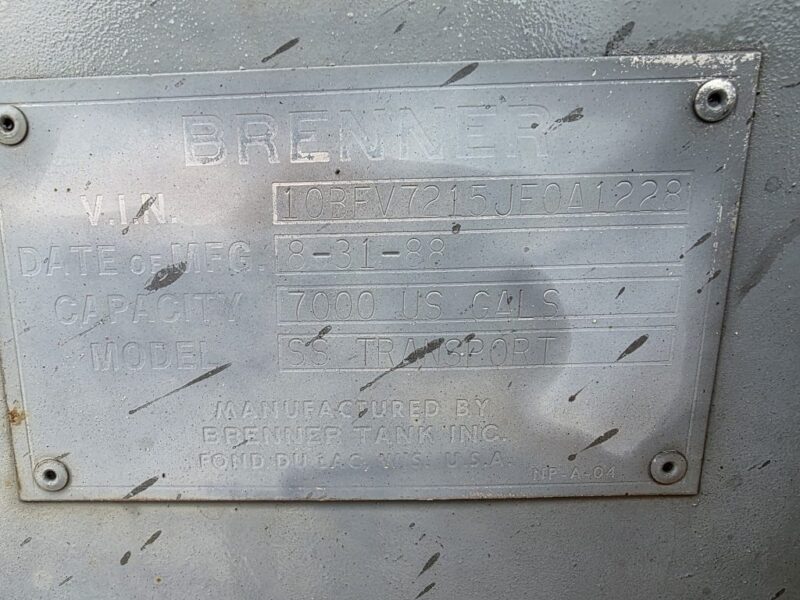 U-4813 1988 Brenner 7000 Gallon Stainless Steel Semi Tanker