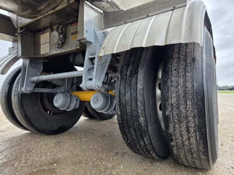 U-4813 1988 Brenner 7000 Gallon Stainless Steel Semi Tanker