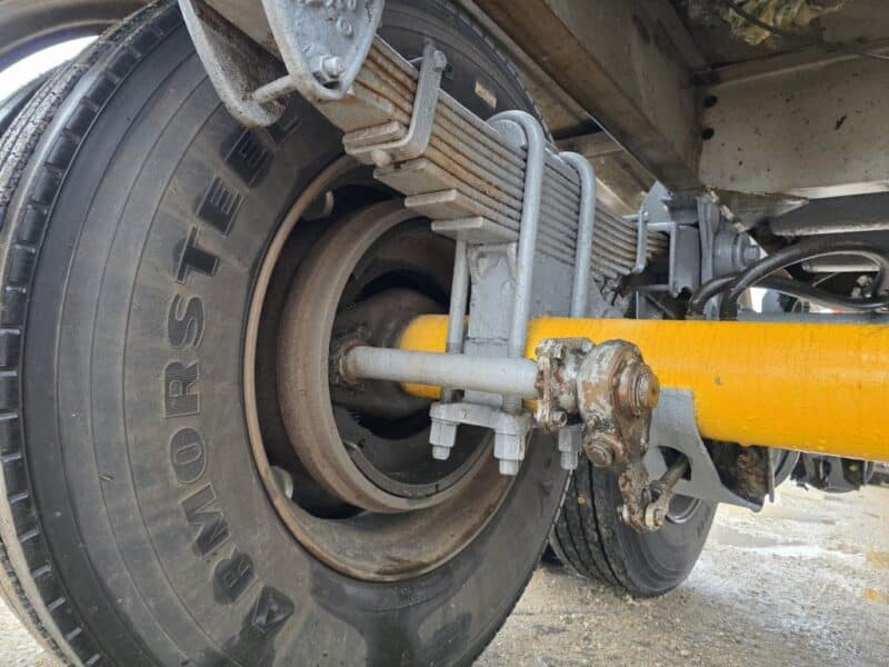 U-4813 1988 Brenner 7000 Gallon Stainless Steel Semi Tanker