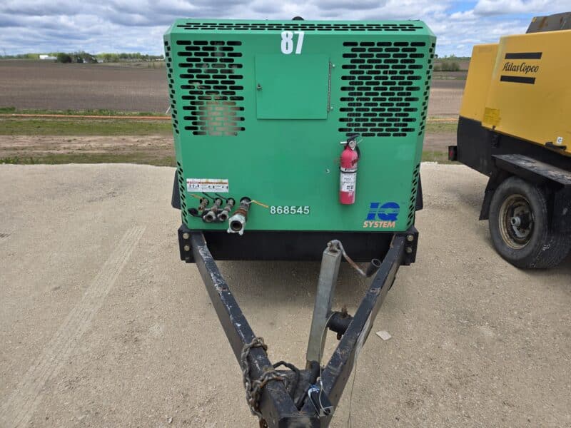 AC-87 425 CFM 2016 Doosan 4.5L Cummins Engine Air Compressor