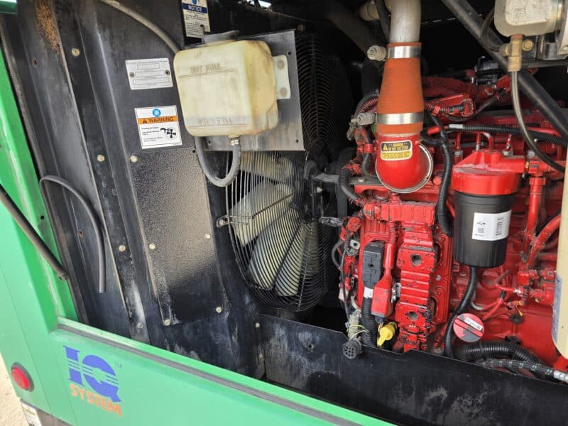 AC-87 425 CFM 2016 Doosan 4.5L Cummins Engine Air Compressor
