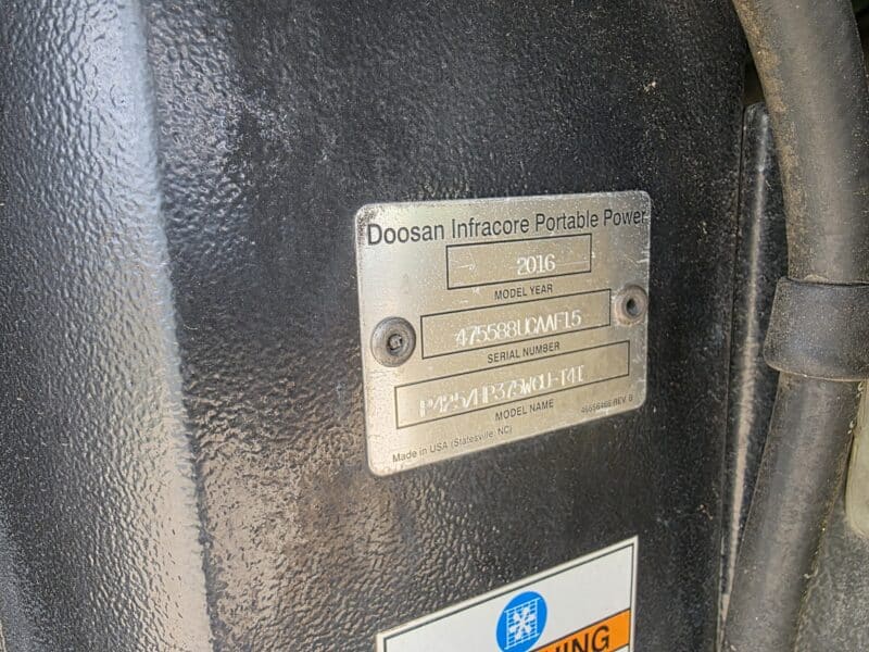 AC-87 425 CFM 2016 Doosan 4.5L Cummins Engine Air Compressor