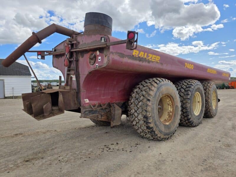 7400 Gallon TriAxle Balzer Tanker
