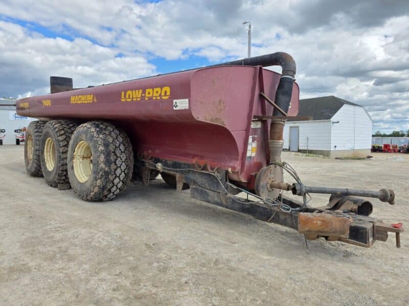 7400 Gallon TriAxle Balzer Tanker