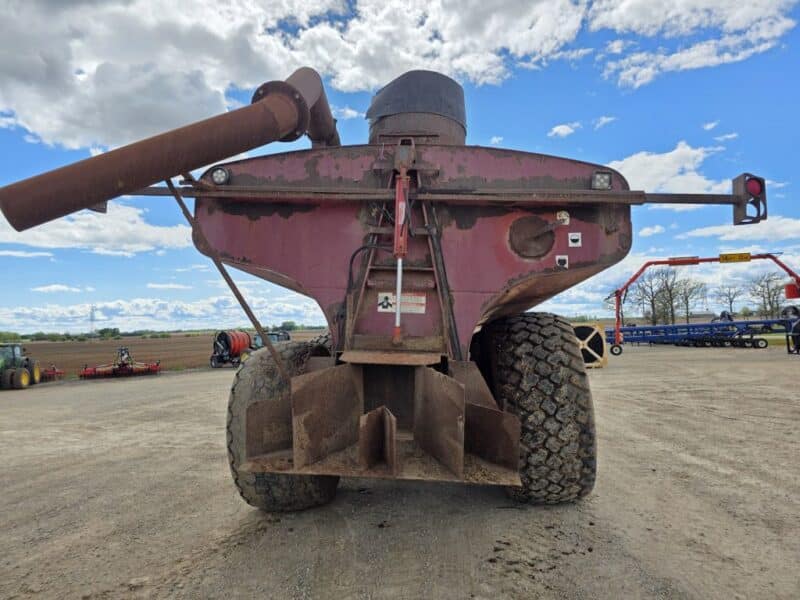 7400 Gallon TriAxle Balzer Tanker