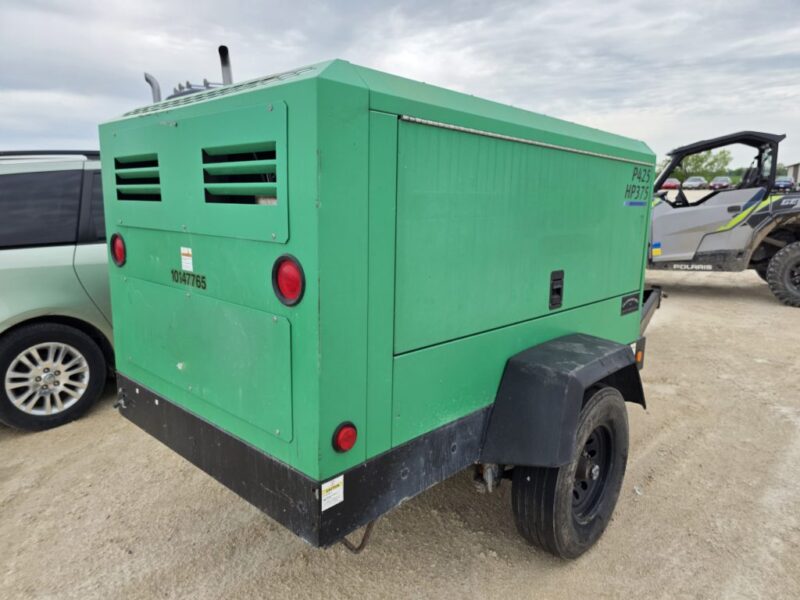 AC-84 425 CFM 2019 Doosan 4.5L Cummins Engine Air Compressor
