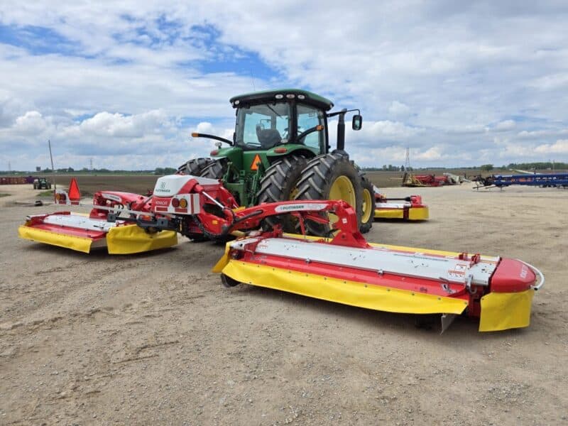 Pottinger Novacat V10000 RC Triple Mower with 351 Alpha Motion Front Mower
